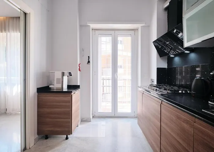 Appartement Vatican 4 Bedrooms Ac